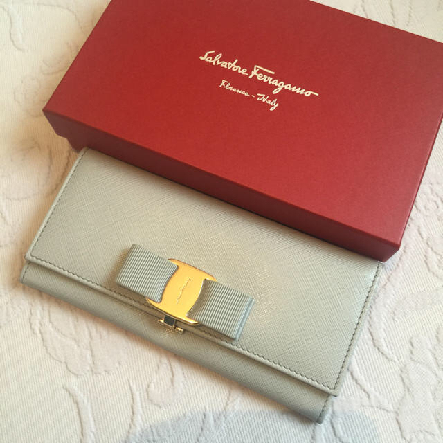 Salvatore Ferragamo(サルヴァトーレフェラガモ)のフェラガモ♡引越しセール レディースのファッション小物(財布)の商品写真