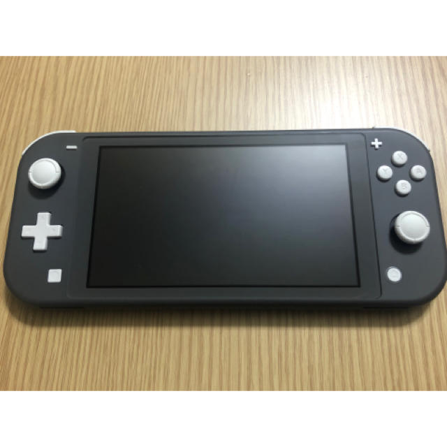 任天堂　Nintendo Switch Lite ニンテンドースイッチライト