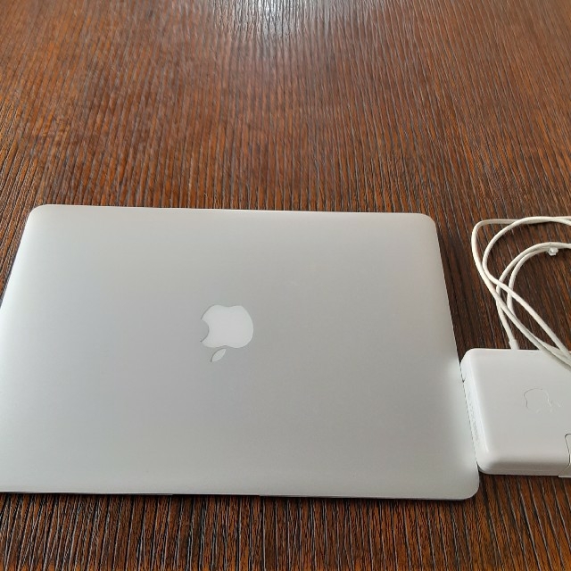 Macbook Air 13インチ SSD256GB core i7