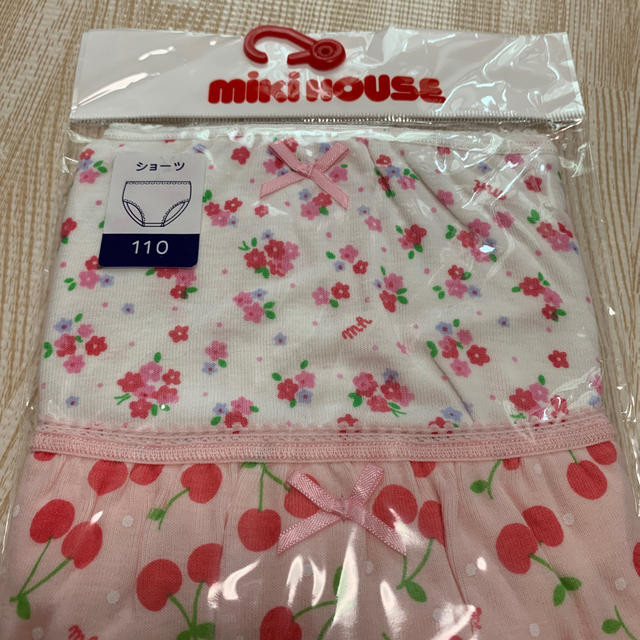 mikihouse(ミキハウス)のミキハウス　女児ショーツ　新品未使用 キッズ/ベビー/マタニティのキッズ/ベビー/マタニティ その他(その他)の商品写真