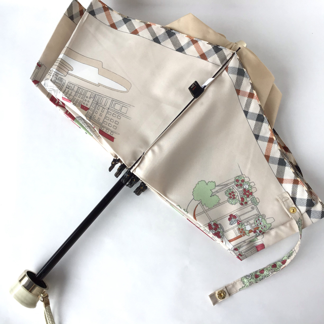 DAKS - ダックス 折りたたみ傘 街柄 新品 ベージュ ミニ傘 タウン 女性