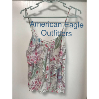 アメリカンイーグル(American Eagle)のAmerican eagle outfitters 花柄　キャミソール(キャミソール)