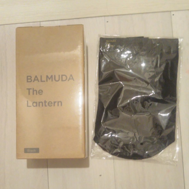 BALMUDA(バルミューダ)の新品未使用BALMUDA The Lantern 黒 バルミューダ ランタン スポーツ/アウトドアのアウトドア(ライト/ランタン)の商品写真