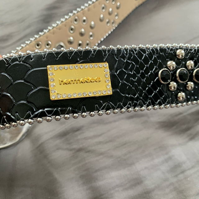 Supreme - revengeboyさん専用 ヘルメティック ベルト 黒 Sの通販 by 洋服のコンビニ|シュプリームならラクマ Supreme - revengeboyさん専用 ヘルメティック ベルト 黒 Sの通販 by 洋服のコンビニ|シュプリームならラクマ