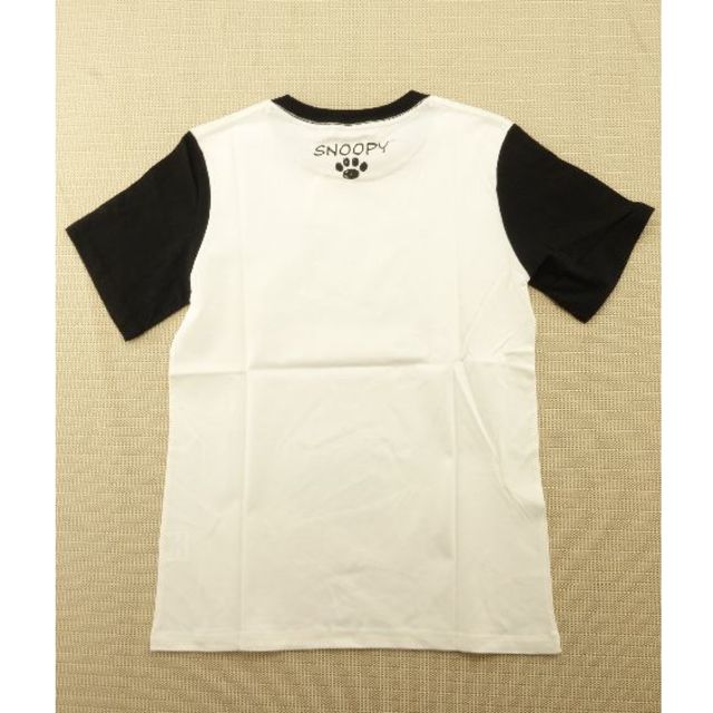 SNOOPY(スヌーピー)のT-0055　スヌーピー　Tシャツ　Sサイズ メンズのトップス(Tシャツ/カットソー(半袖/袖なし))の商品写真
