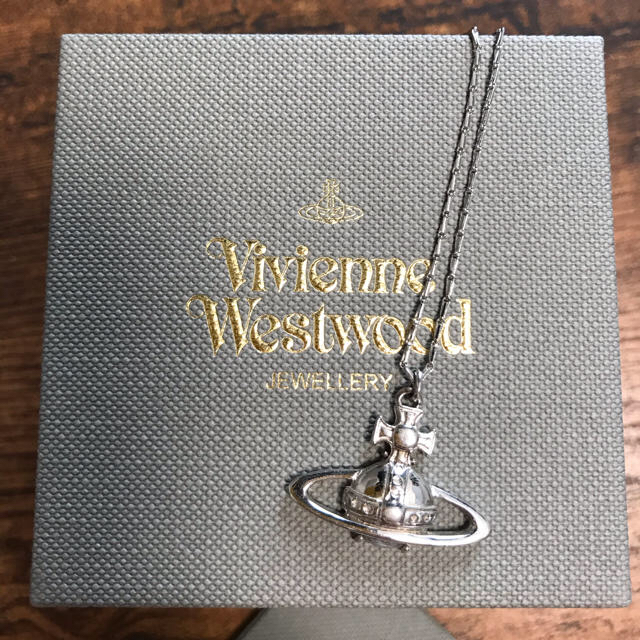 Vivienne Westwood(ヴィヴィアンウエストウッド)のヴィヴィアンウエストウッド ネックレス レディースのアクセサリー(ネックレス)の商品写真
