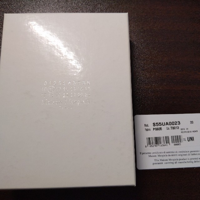 【新品未使用】メゾンマルジェラ カードケース（小銭入れ付き）