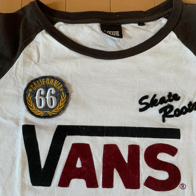 VANS(ヴァンズ)のvans Tシャツ メンズのトップス(Tシャツ/カットソー(七分/長袖))の商品写真