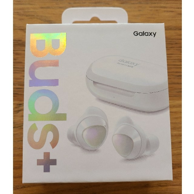 Galaxy(ギャラクシー)のGalaxy Buds+　ワイヤレスイヤホン スマホ/家電/カメラのオーディオ機器(ヘッドフォン/イヤフォン)の商品写真