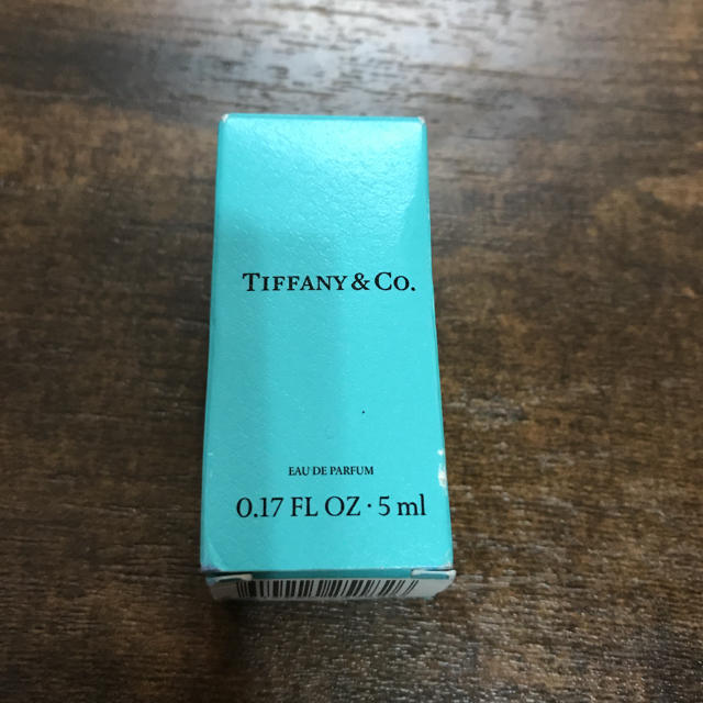 Tiffany & Co.(ティファニー)の週末限定価格Tiffany &Co.香水5ml コスメ/美容の香水(ユニセックス)の商品写真