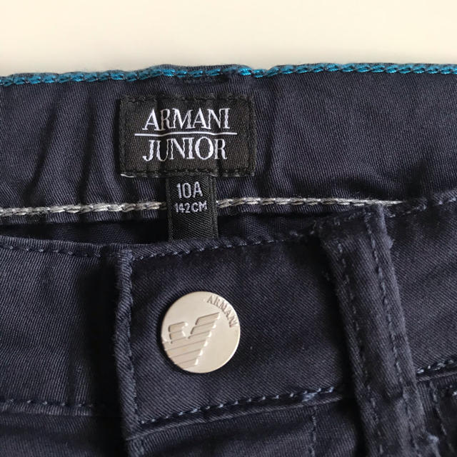 ARMANI JUNIOR(アルマーニ ジュニア)のARMANI JUNIOR パンツ キッズ/ベビー/マタニティのキッズ服男の子用(90cm~)(パンツ/スパッツ)の商品写真