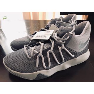 ナイキ(NIKE)のNIKE ナイキ KD トレイ 5 V EP WOLF GREY(スニーカー)