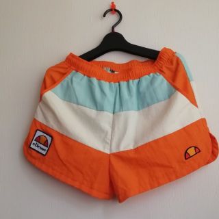 エレッセ(ellesse)のエレッセ　ショートパンツ　ellesse オレンジ(ショートパンツ)