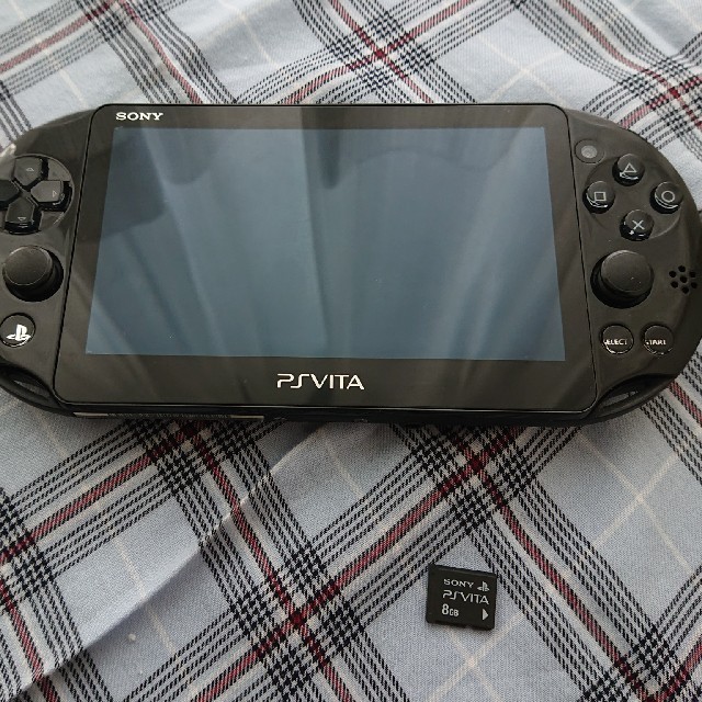 PlayStation vita PCH-2000 8GB メモリー付