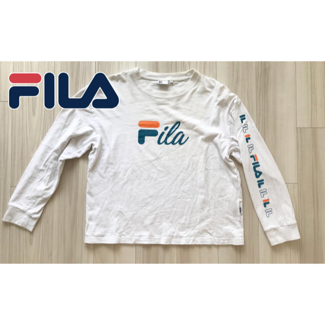 FILA(フィラ)のFILA ロングTシャツ ロンT ロゴ 白Tシャツ メンズのトップス(Tシャツ/カットソー(七分/長袖))の商品写真