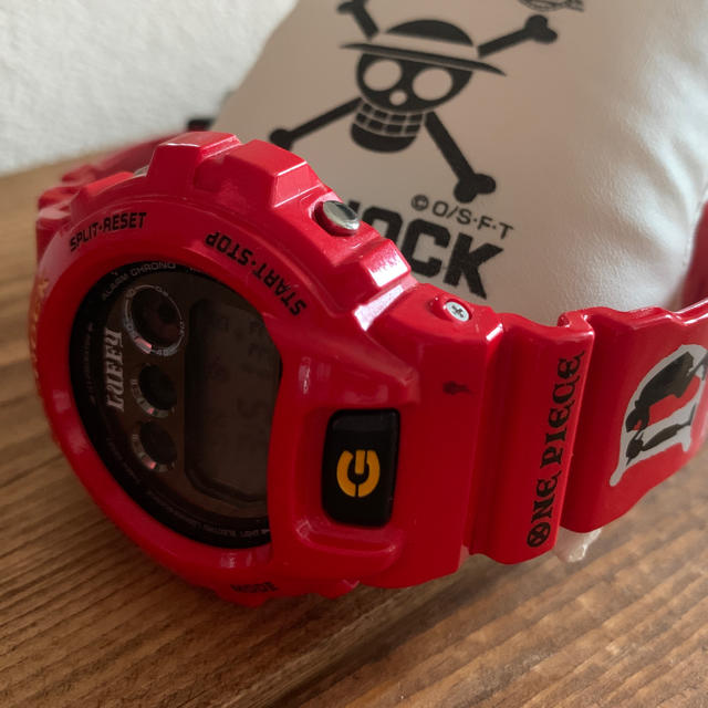 G-SHOCK(ジーショック)のONE PIECE×G-SHOCK  9999本限定プレミアムモデル メンズの時計(腕時計(デジタル))の商品写真