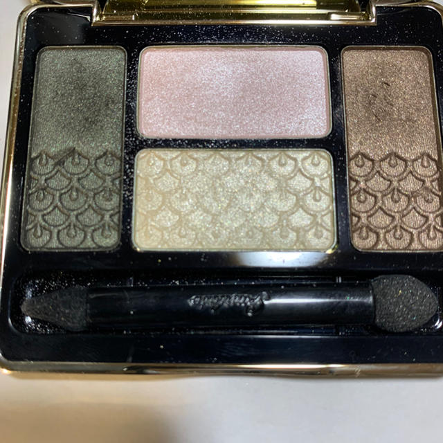 GUERLAIN(ゲラン)のGuerlain ゲラン　アイシャドー コスメ/美容のベースメイク/化粧品(アイシャドウ)の商品写真