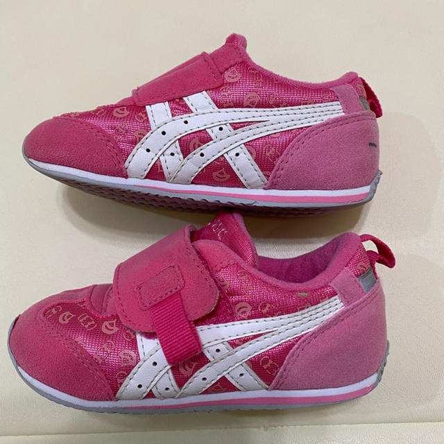 asics(アシックス)のアシックス　asics 15センチ キッズ/ベビー/マタニティのキッズ靴/シューズ(15cm~)(スニーカー)の商品写真