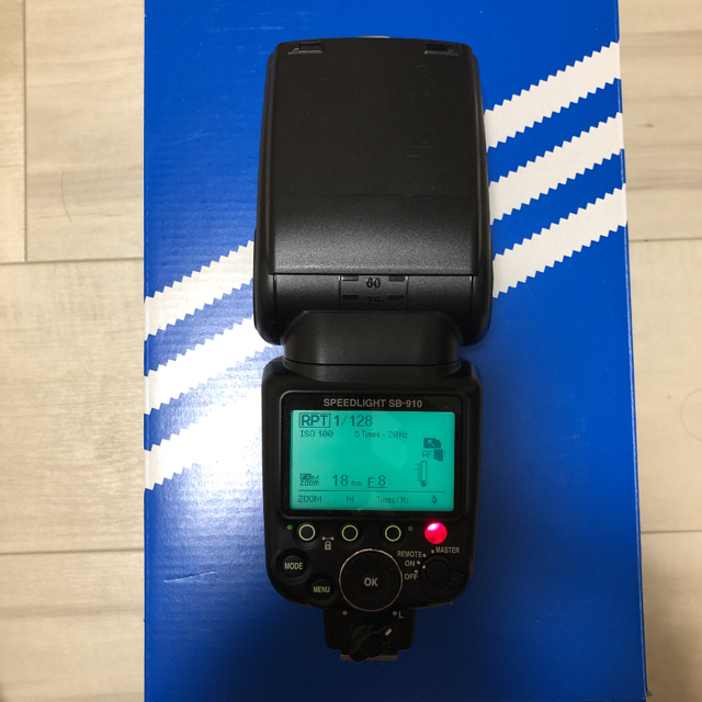 sb910 スマホ/家電/カメラのカメラ(ストロボ/照明)の商品写真