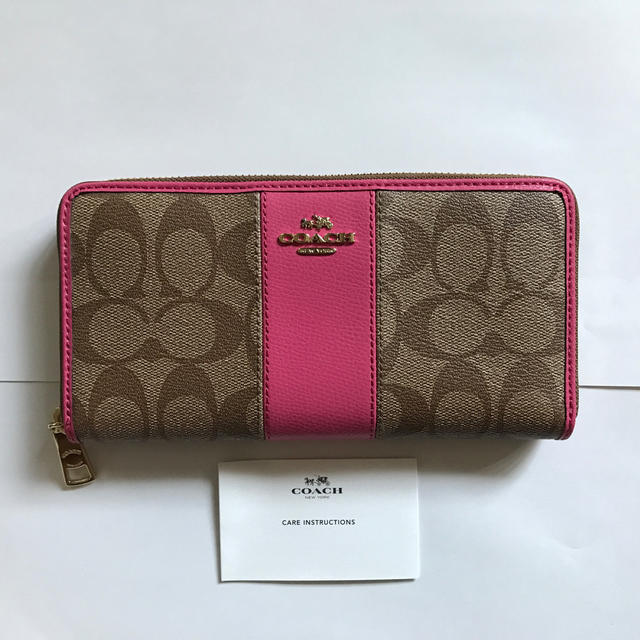 【新品未使用、箱無し】COACH アコーディオン ジップウォレット