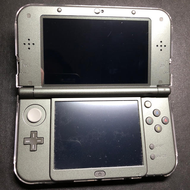 ニンテンドー3DS(ニンテンドー3DS)の任天堂3DSLL ブラック エンタメ/ホビーのゲームソフト/ゲーム機本体(携帯用ゲーム機本体)の商品写真