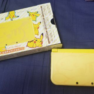 ニンテンドー3DS(ニンテンドー3DS)の【限定✨PC限定即完売‼️状態良好✨任天堂3DSLLピカチュウイエロー】(携帯用ゲーム機本体)