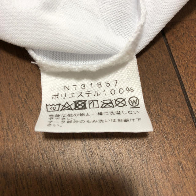 THE NORTH FACE(ザノースフェイス)のTHE NORTH FACE  Tシャツ　メンズ　ホワイト　Lサイズ メンズのトップス(Tシャツ/カットソー(半袖/袖なし))の商品写真