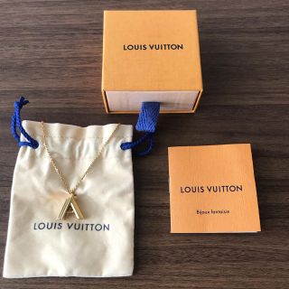 ルイヴィトン(LOUIS VUITTON)のLOUIS VUITTON ネックレス　LV&ME A(ネックレス)