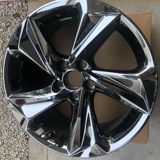 TOYOTA トヨタ 220系 新型クラウン RS 純正アルミホイール 1本 TOYOTA トヨタ 220系 新型クラウン RS 純正アルミホイール 1本