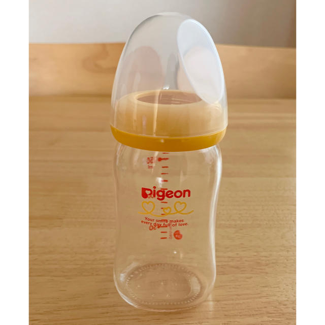 Pigeon(ピジョン)の＊Pigeon 哺乳瓶 母乳実感 160ml＊ キッズ/ベビー/マタニティの授乳/お食事用品(哺乳ビン)の商品写真