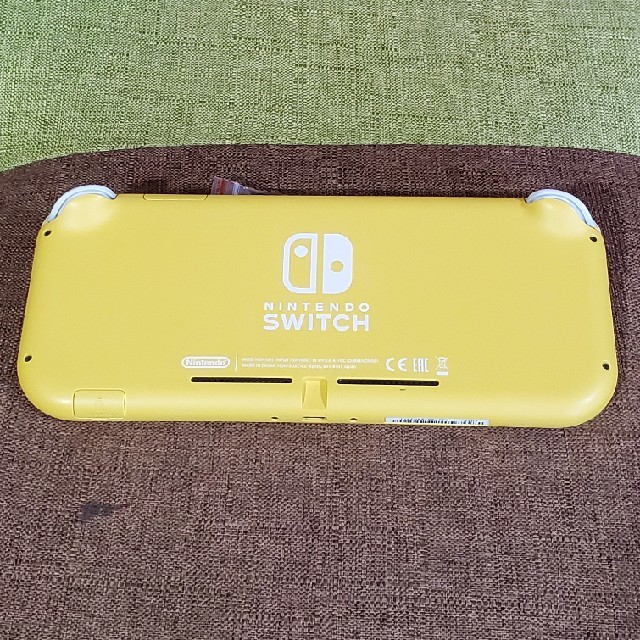 Nintendo Switch Lite 　付属品未使用　即発送！