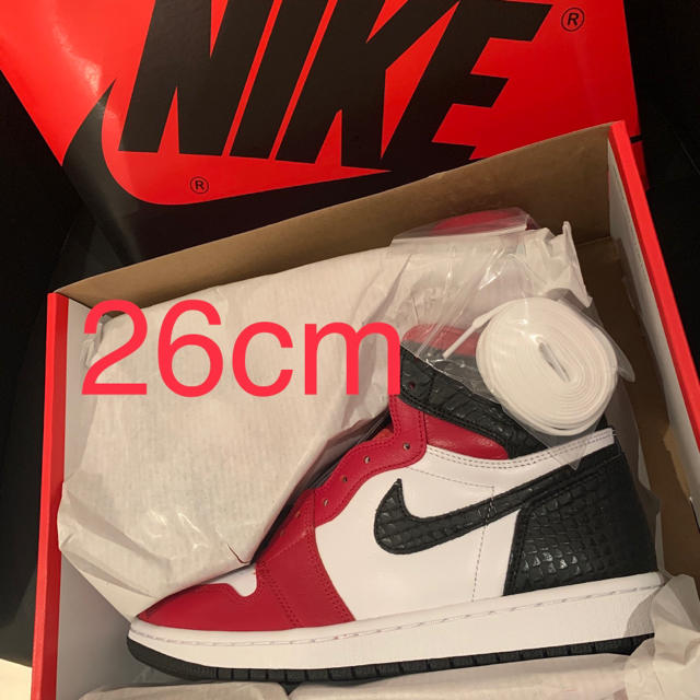 NIKE  AIR JORDAN 1 satin red  26cm