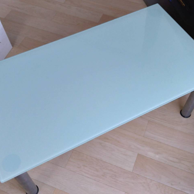 IKEA(イケア)のIKEA ガラス　ローテーブル インテリア/住まい/日用品の机/テーブル(ローテーブル)の商品写真