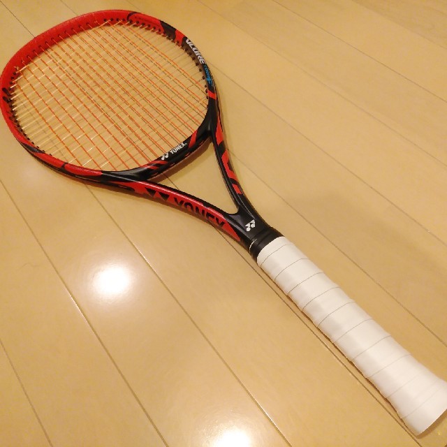 YONEX VCORE Tour F97 硬式用テニスラケットの通販 by たれこち｜ヨネックスならラクマ - ⭐新品同様⭐YONEX NEW在庫