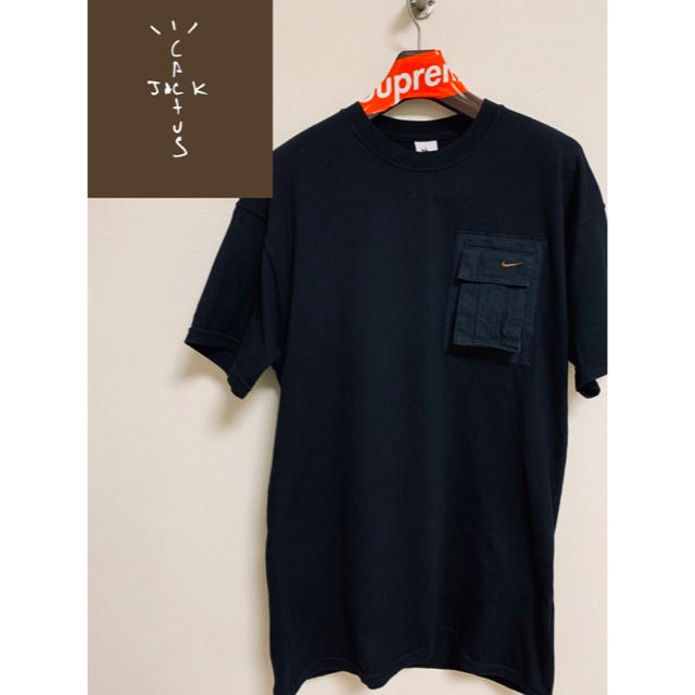 NIKE(ナイキ)のtravis NIKE Tシャツ　Sサイズ メンズのトップス(Tシャツ/カットソー(半袖/袖なし))の商品写真