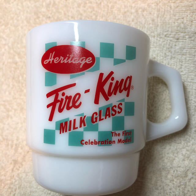 FireｰKing  Dハンドルマグ　MILKGLASS