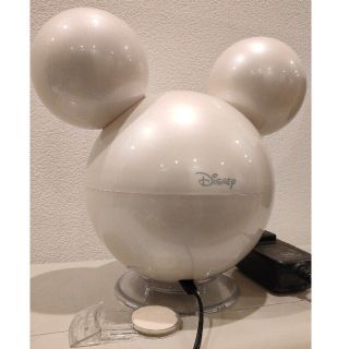 ディズニー(Disney)のりんご様専用　加湿器 アロマディフューザー 白いミッキー型 ディズニー(加湿器/除湿機)