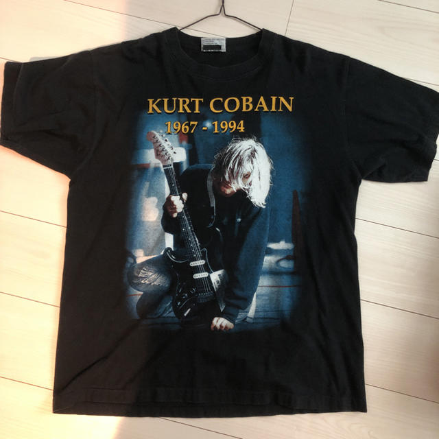 FEAR OF GOD(フィアオブゴッド)のKurt Cobain 追悼　Tee XL nirvana メンズのトップス(Tシャツ/カットソー(半袖/袖なし))の商品写真