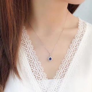 ブルー サファイア ペンダントトップ チェーン無し