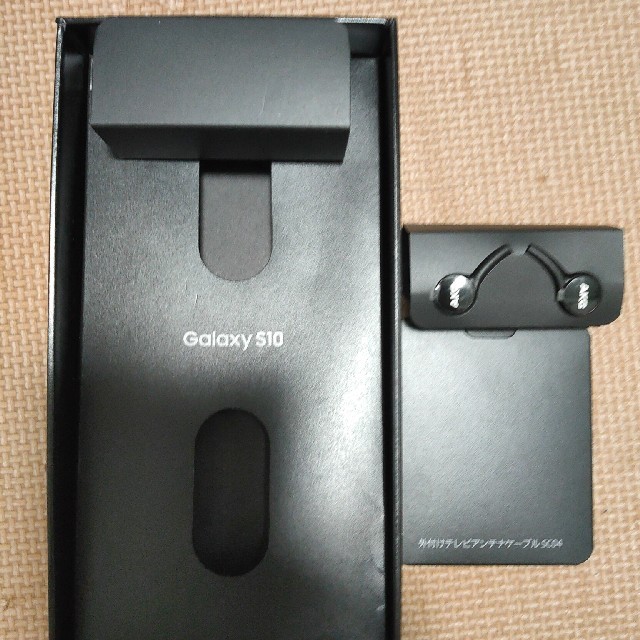 Galaxy Garaxyの通販 by dokisyi2's shop｜ラクマ S10 docomo 豊富な低価