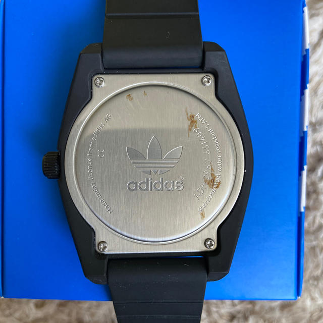 adidas(アディダス)のadidas 時計 レディースのファッション小物(腕時計)の商品写真