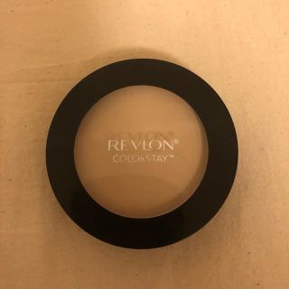 レブロン(REVLON)のREVLON  カラーステイ　プレスト　パウダー(フェイスパウダー)