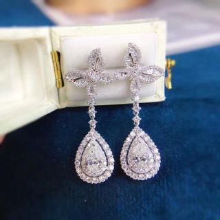 ダイヤモンド ピアス(ピアス)