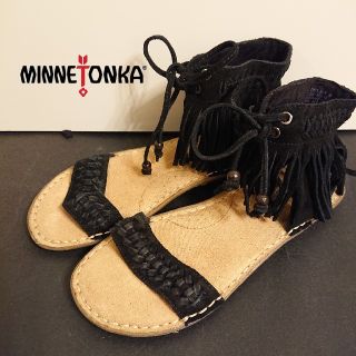 ミネトンカ(Minnetonka)の♡MINNETONKA♡フリンジ付ぺたんこサンダル♡(サンダル)