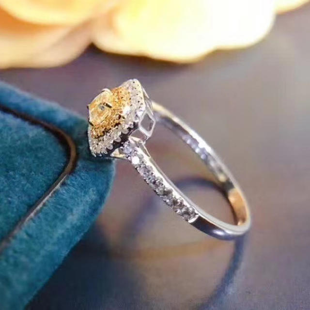 イエロー ダイヤモンド リング レディースのアクセサリー(リング(指輪))の商品写真