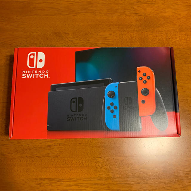 Nintendo Switch(ニンテンドースイッチ)の任天堂 スイッチ本体 Switch  ネオン 新品未使用  ※店舗印あり エンタメ/ホビーのゲームソフト/ゲーム機本体(家庭用ゲーム機本体)の商品写真