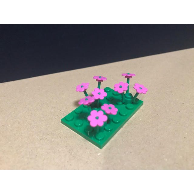Lego(レゴ)のLEGO レゴフレンズ V⑥ 植物 お花 フラワー キッズ/ベビー/マタニティのおもちゃ(積み木/ブロック)の商品写真
