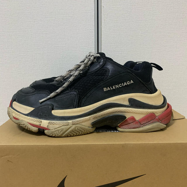 Balenciaga(バレンシアガ)のBALENCIDGA トリプルS メンズの靴/シューズ(スニーカー)の商品写真