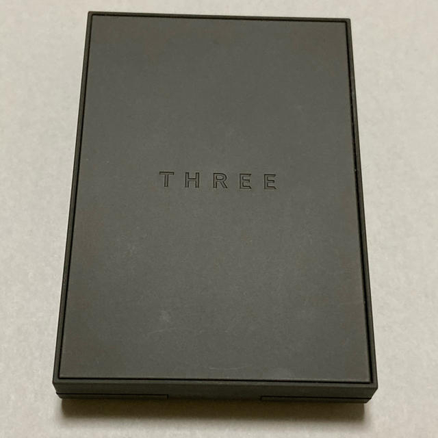 THREE(スリー)のTHREE ディメンショナルビジョンアイパレット 06 アイシャドウ コスメ/美容のベースメイク/化粧品(アイシャドウ)の商品写真