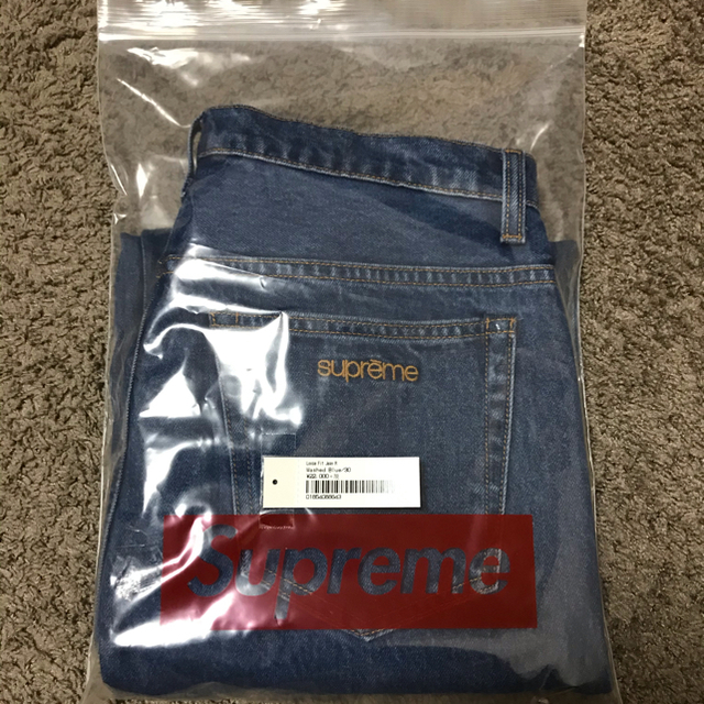 Supreme(シュプリーム)のsupreme loose fit jean 30inc メンズのパンツ(デニム/ジーンズ)の商品写真